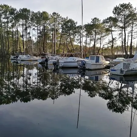 Chalet Lacanau Дом отдыха *