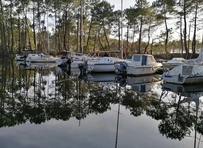 Chalet Lacanau Дом отдыха *