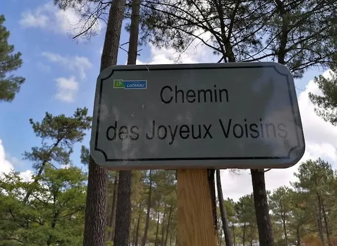 Chalet Lacanau Дом отдыха *